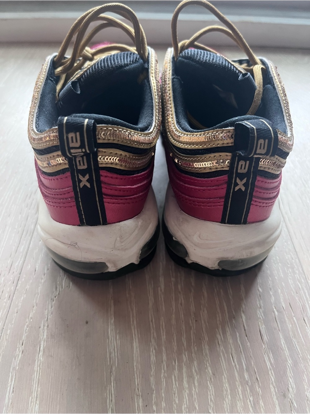 Nike Air Max 97 red gold sequin women's  7.5 - Picture 8 of 9